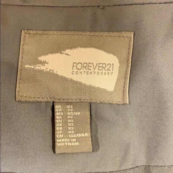 Forever 21 Grey Blazer - Picture 7 of 7